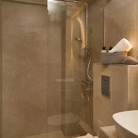 Sea Salt Apartment