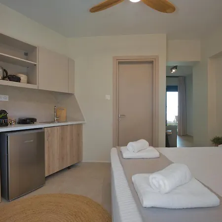 Sea Salt Apartment