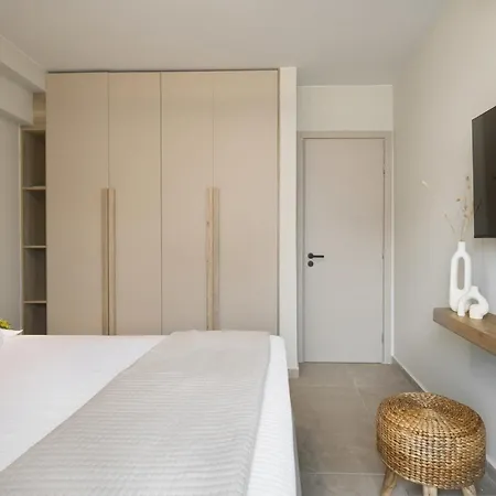 Sea Salt Apartment
